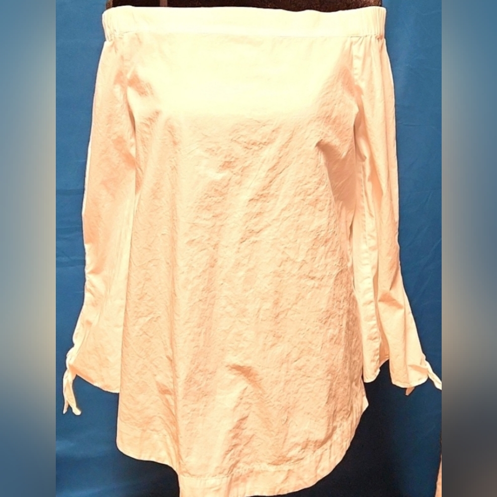 Free People white off shoulder Blouse  sz small